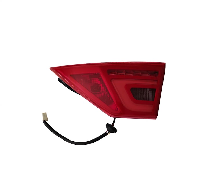 چراغ خطر صندوق راست لیفان 820