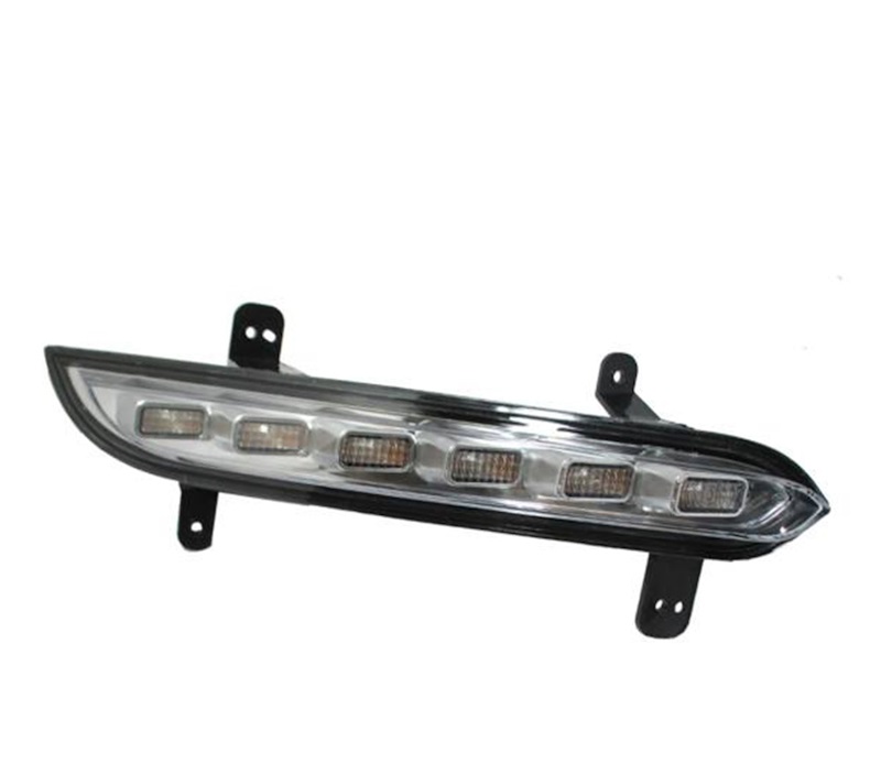 دیلایت چپ لیفان 820