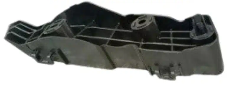 براکت سپر جلو چپ جیلی امگرند X7 (شاسی)